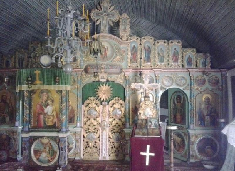 Catapeteasma bisericii